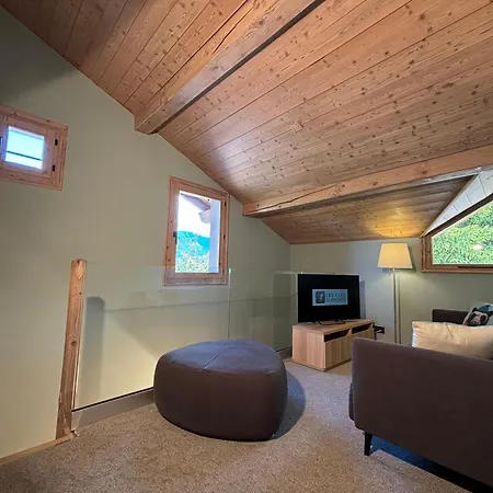 Chalet Tamara Cles Blanches