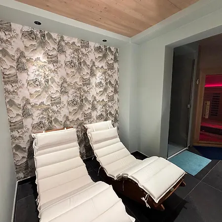 Tamara Cles Blanches