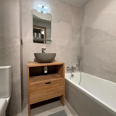 Tamara Cles Blanches Alpstuga *